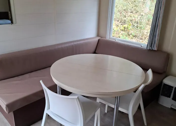 홀리데이파크 Mobil-home - 2 *